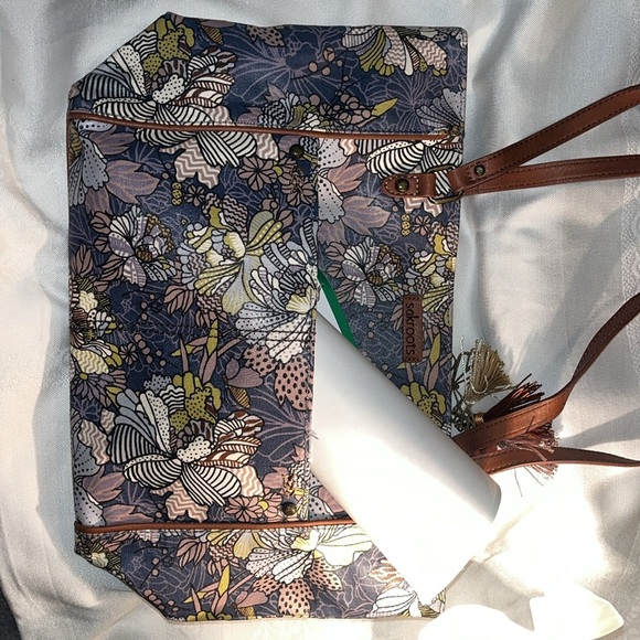 Sackroot Metro tote multi colored. Good condition. Multi Grey’s, pinks + - Picture 12 of 16